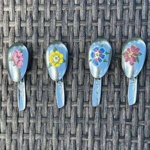 Hand-Painted Spoon napkin rings(Set of 4) - Unique Gift Idea!